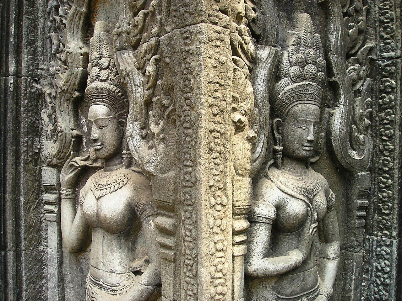Apsara Statues at Angkor Wat Temples, Cambodia
